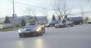 Supercars Go Christmas Tree Shopping