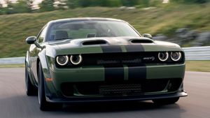 Dodge Challenger Wins Again