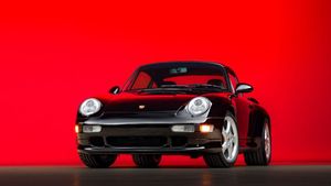 Rare Air-Cooled 1996 Porsche 911 C4S Is Selling On Bring A Trailer