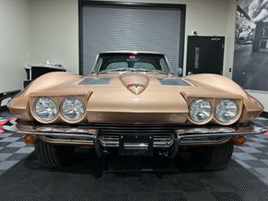Stunning 1963 Split-Window Corvette Is Selling At Throttle Car Club’s Inaugural Auction