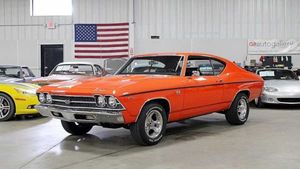 1969 Chevrolet Chevelle In Hugger Orange Hugs Every Curve