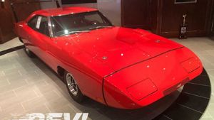 Drop Jaws In This Fully Restored 1969 Dodge Daytona