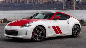 Nissan Celebrate 50 Years Of The Z Sports Car