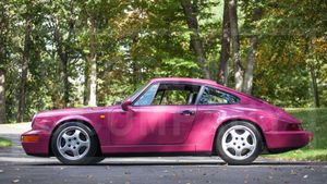 Roll Out In This Rare-Colored 1992 Porsche 964 Carrera RS