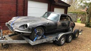 Why This 1973 Jaguar E-type V12 Barn Find is for The Brave