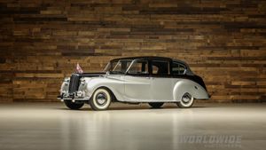 1966 Austin Princess Landaulette Was Used By The Queen Of England & It’s Selling At Worldwide Auctioneers This Weekend