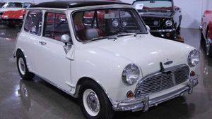 We've Just Fallen In Love With This 1967 Mini Cooper S!