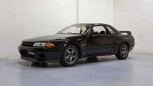 Subtly Modified R32 Godzilla Celebrates Its 30th Birthday And Could Be Yours!