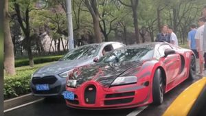 Bugatti And BMW Clash In China