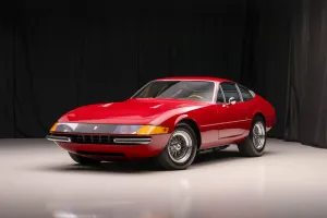 Ferrari 365 GTB Daytona Berlinetta Is Selling On Bring A Trailer