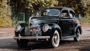 Who Framed Roger Rabbit Ford Is Auctioning Now