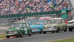 Mini 60th Anniversary Races Coming to Silverstone Classic