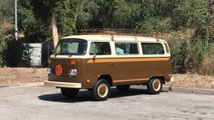 Rack Up Some Groovy Miles In This $15.5K 1978 VW Bus