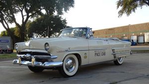 Award-Winning 1953 Ford Crestline Sunliner Pace Car Auctions For $54K