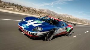 Coyote-Powered Superformance Future GT Forty Can Be Yours