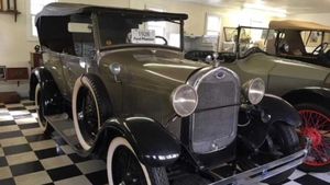 1928 Ford Model A Phaeton To Sell At No Reserve