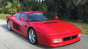 1994 Ferrari 512 TR Makes Every Entrance Dramatic