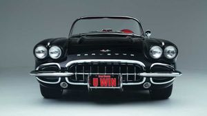 These Might Be The Coolest Pair Of Corvettes On The Planet