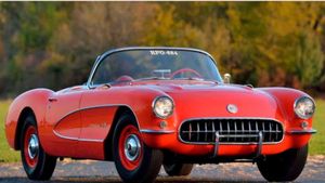 Bid On An Ultra-Rare 1957 Chevy Corvette Big Brake Fuelie