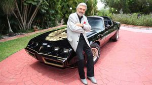 Burt Reynolds’ Trans Am Sells For $317,500