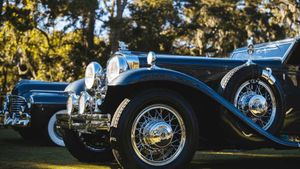 Celebrate Vintage Motoring with Classic Car Club Of America