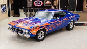 Flaming Hot Blue Pearl 1968 Chevrolet Chevelle Restomod