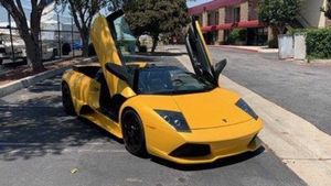 Giallo Orion 2008 Lamborghini Murcielago Is A Bright Choice