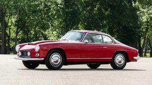 Incredibly Rare 1963 Lancia Flaminia Super Sport Could Be Yours