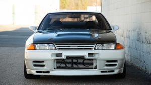 Invest In This 1994 Nissan Skyline GT-R V-Spec II