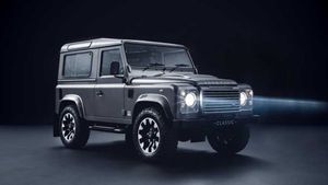 Land Rover Reinvigorates Older Defender With New Upgrades