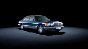 Celebrating 40 Years Of The W126 Mercedes-Benz S-Class