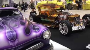 See A Hot Rod Show In Japan