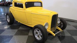 Tear Up The Street With This 1932 Ford Highboy Roadster