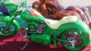 Watch Yammie Noob Uncover Strange Motorcycles In Cleveland