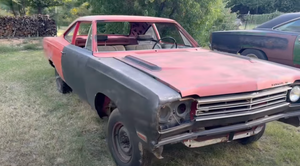 1969 Plymouth HEMI Road Runner Barn Find