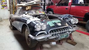Half-a-Century Slumber: The 1960 Chevrolet Corvette's Rustic Resurgence
