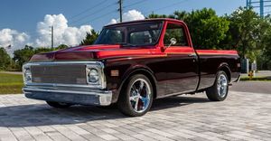 This 454-Powered C10 Is Built For Show & GO!