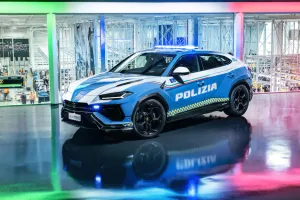 Italian Police Get Lambo For Emergency Transport