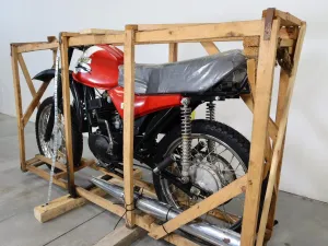 Cascio Motors is Selling a Rare 1998 Minsk Wildcat 125 In the Crate!