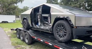 First Totaled Tesla Cybertruck Faces Uphill Battle in Restoration Attempt