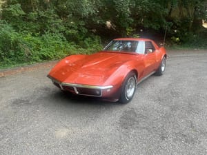 1968 Chevrolet Corvette with 327 V8 and 4-Speed Transmission Set for Auction