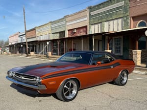Restored and Upgraded 1971 Dodge Challenger Hits Market with Modern Performance