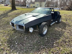 Corvette Meets Firebird in Bizarre Mashup for Sale on Facebook Marketplace
