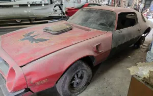 Abandoned Pontiac Trans Am Discovered in Illinois Building After Owner’s Death