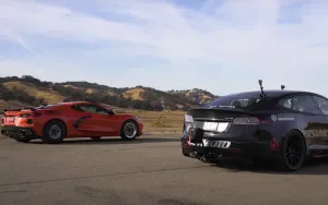 Tesla Model S Plaid Outpaces 1,200-HP Corvette C8 in Lopsided Drag Race Showdown