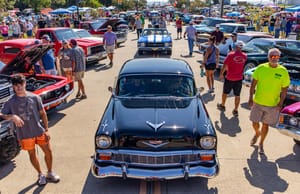 Cruisin’ the Coast Breaks Record With Over 10,000 Classic Cars Registered