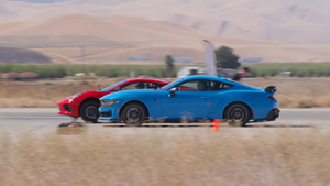 Supercharged Mustang Dark Horse Challenges Stock C8 Corvette in High-Stakes U-Drags Showdown