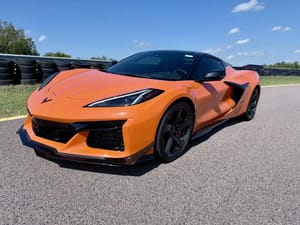 Loaded 2023 Corvette Z06 Convertible Sells for $123K, Well Below Its $176K Sticker
