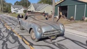 1954 Corvette Emerges After 53 Years in Hiding — With Two Unexpected Surprises Under the Hood