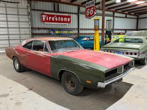 1969 Dodge Charger R/T 426 Hemi Project Car